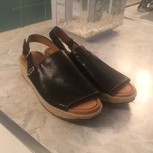 Naturalizer Praline Wedge Sandal